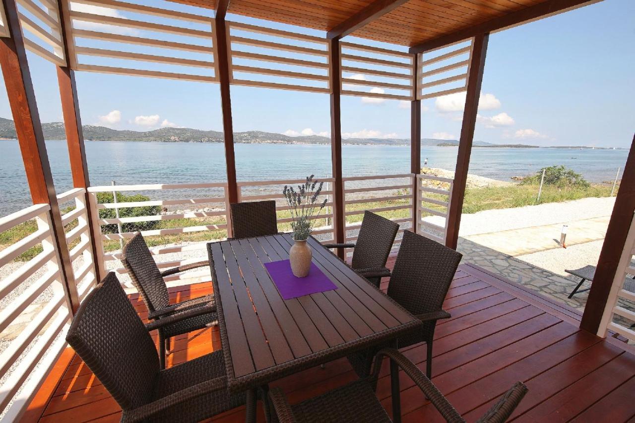 Mobile Home Plumeria 1 ビオグラード・ナ・モル エクステリア 写真